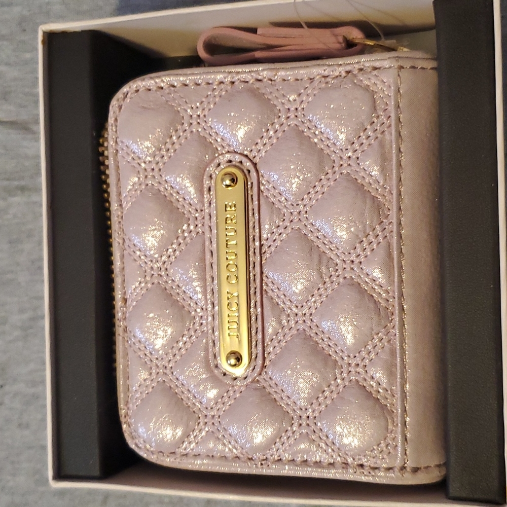 NWT Juicy Couture Wallet